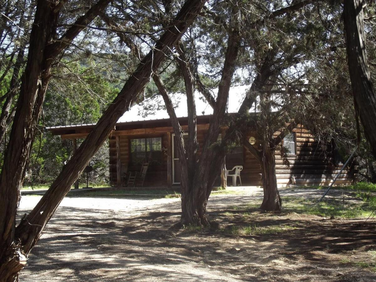 A Peace Of Heaven Cabins And Rv Vanderpool ภายนอก รูปภาพ