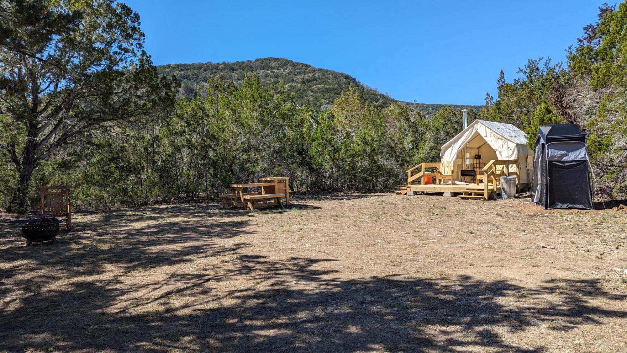 A Peace Of Heaven Cabins And Rv Vanderpool ภายนอก รูปภาพ