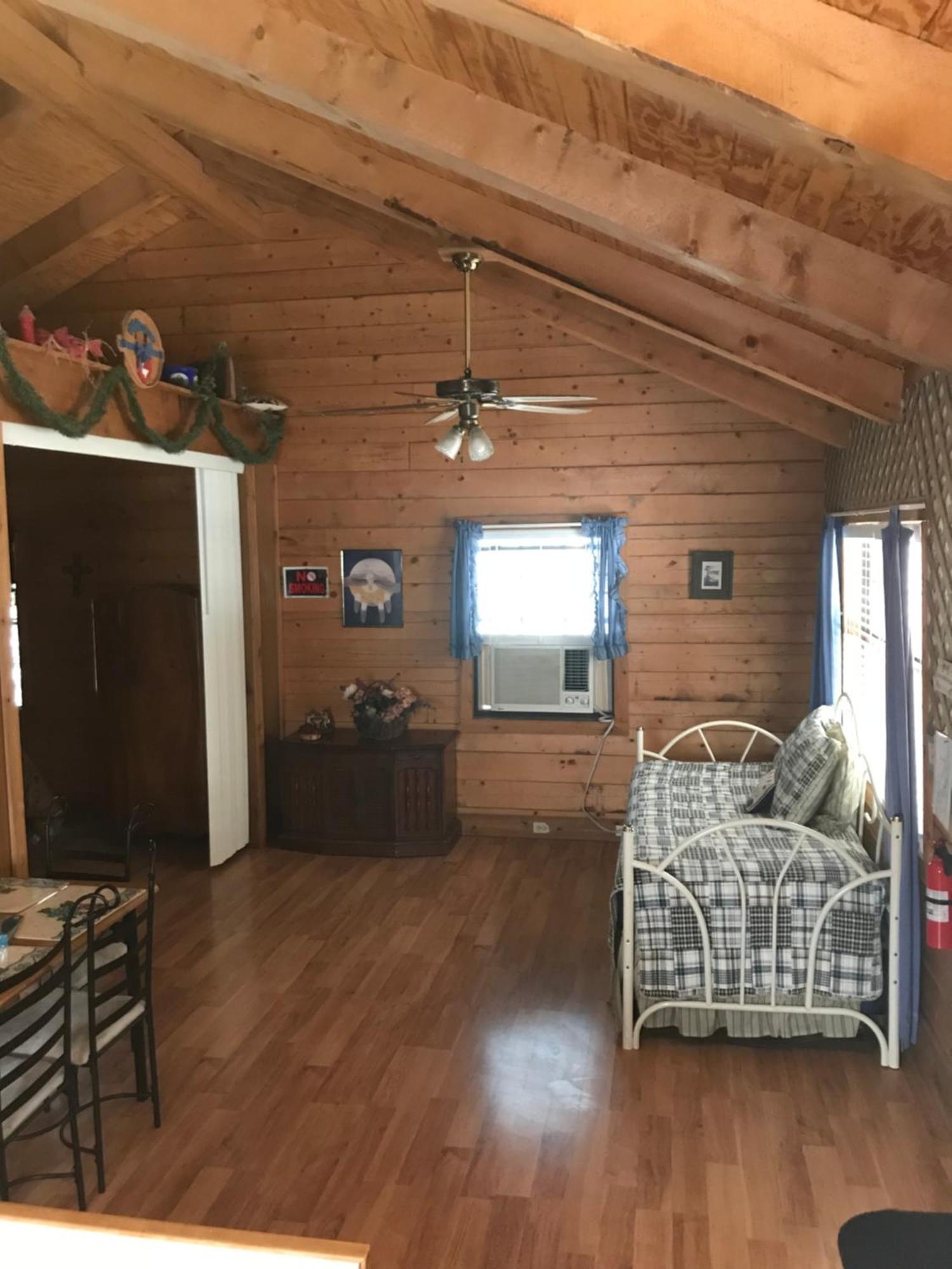 A Peace Of Heaven Cabins And Rv Vanderpool ภายนอก รูปภาพ